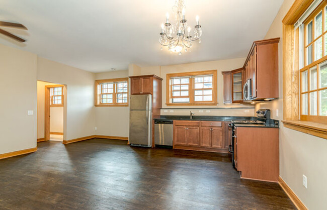 Dining/Living Room - 614 Portland Ave