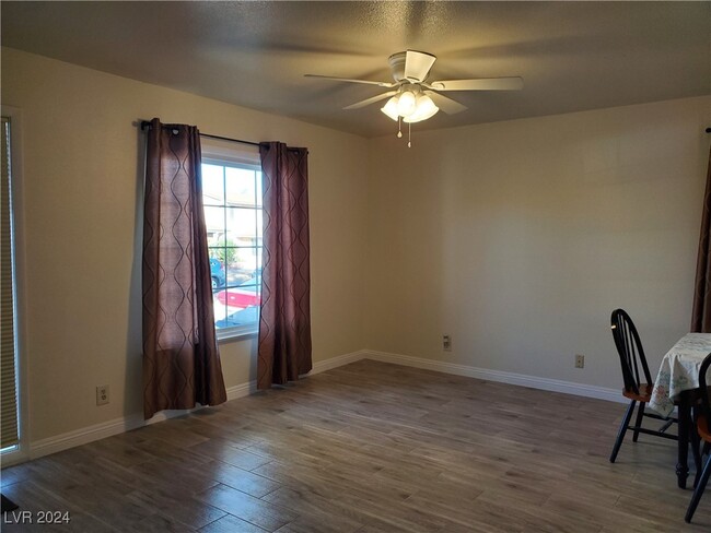 Foto del edificio - 1509 Lorilyn Ave