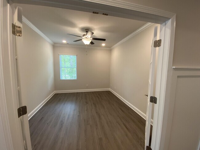 Foto del edificio - 5139 Natural Path Ln