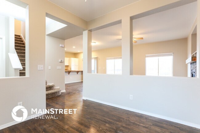 Foto del edificio - 7083 Silverwind Cir