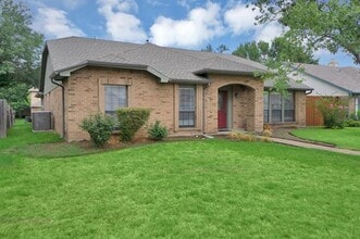 Building Photo - 6804 Beeman Dr