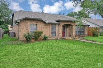 Building Photo - 6804 Beeman Dr