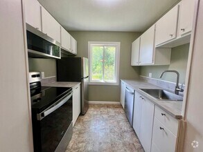 Building Photo - 366 Elton Hills Dr NW