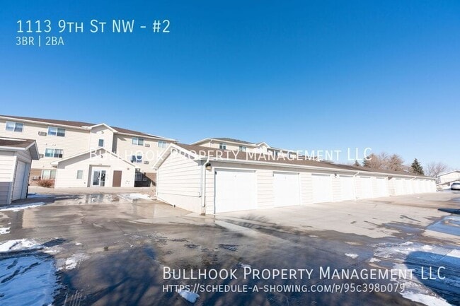 Building Photo - 1113 9th St NW