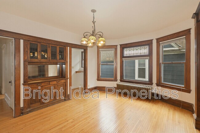Foto del edificio - 2535 Aldrich Ave S