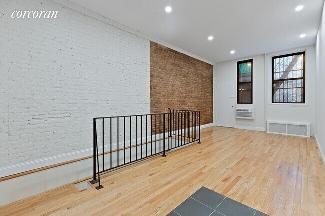 Building Photo - 154 Atlantic Ave