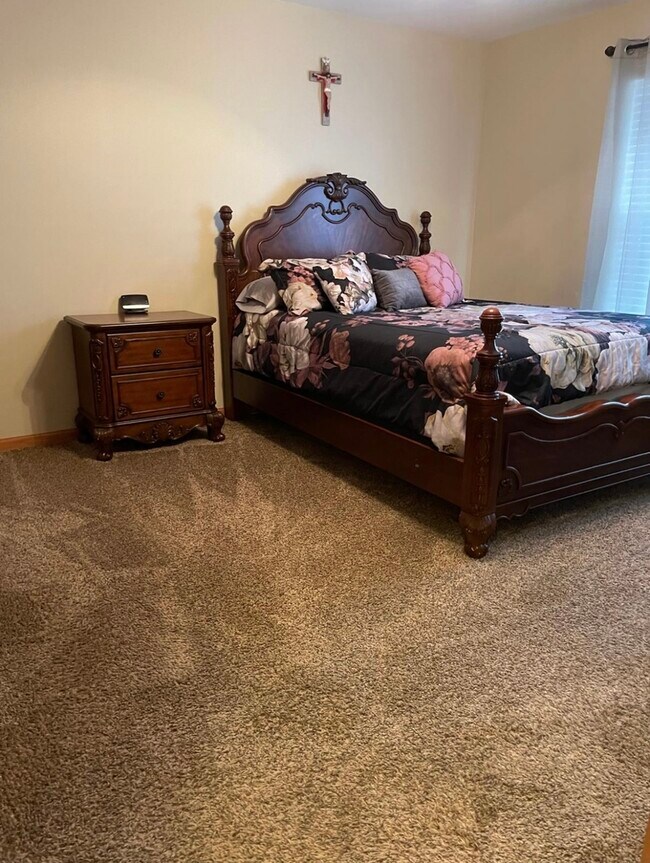 Foto del edificio - 316 Tall Grass Dr