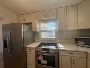 Foto del edificio - 12644 81st Terrace