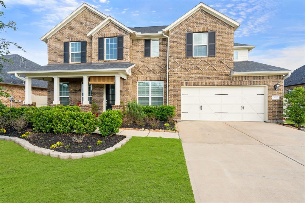 Foto principal - 515 Round Lake Dr