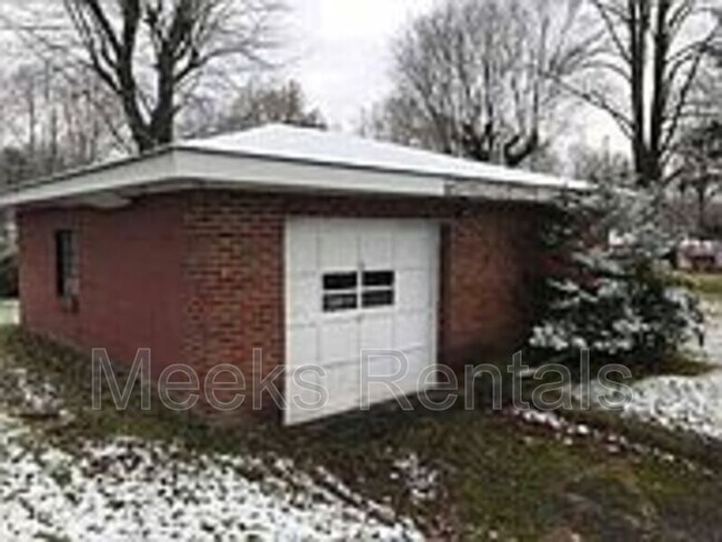 Foto del edificio - 3415 Teays Valley Road