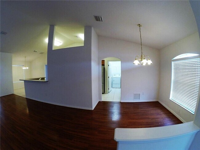 Building Photo - 5561 SW 83rd St