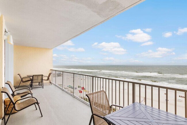 Foto del edificio - 365 E Beach Blvd