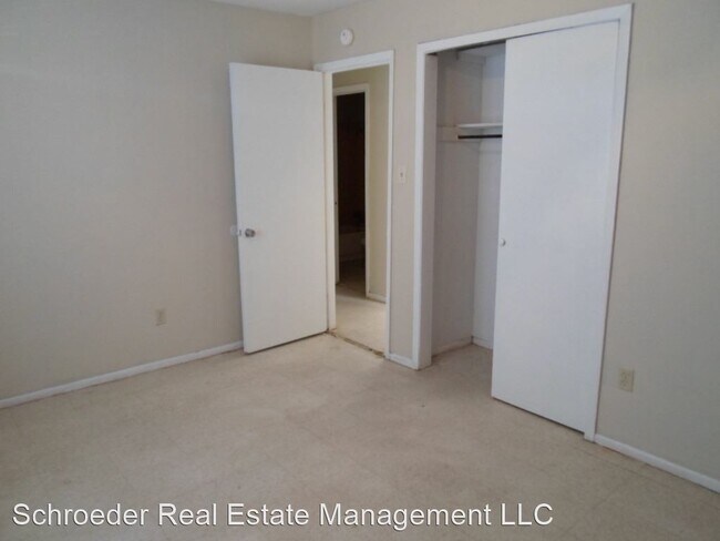 Building Photo - 3 br, 1.5 bath House - 2532 West David Drive