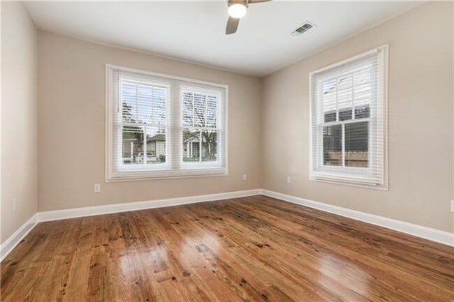 Building Photo - 3630 Piedmont Dr