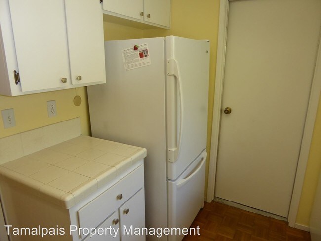 Building Photo - 3 br, 2 bath House - 16 California Condor Way