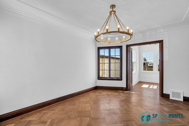 Building Photo - West Portal: Newly Remodeled Detached Sing...