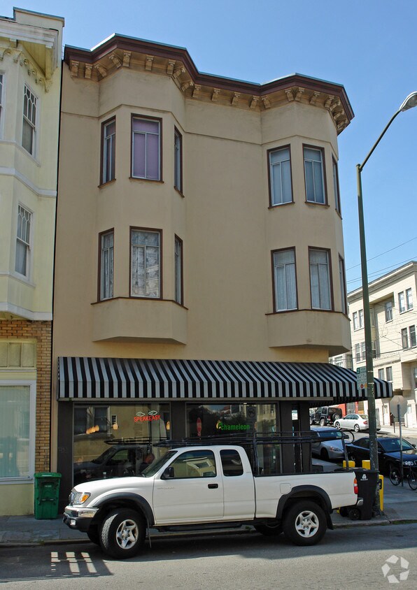 Building - 1299 Pacific Ave