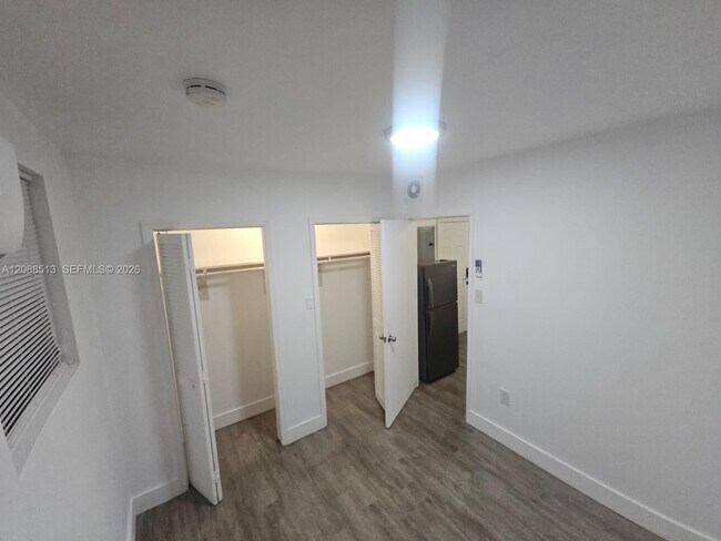 Foto del edificio - 784 NW 100th St
