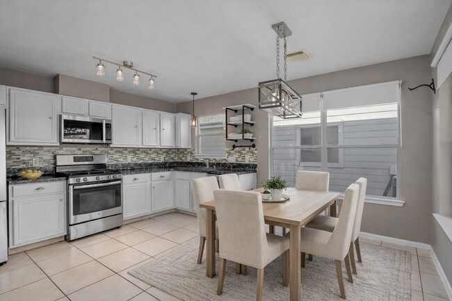 Foto del edificio - 1518 Weiland Manor Ln