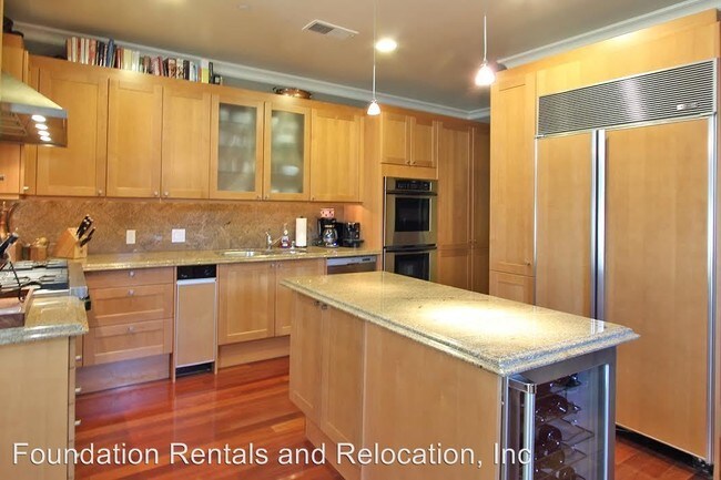 Building Photo - 55 De Silva Island Ct