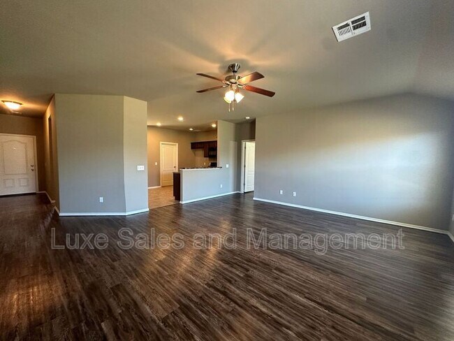 Building Photo - 8517 SW 50th St