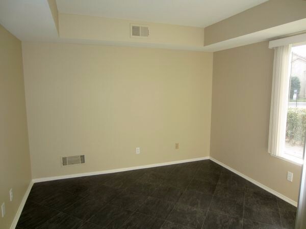 Building Photo - 13592 Lassen St