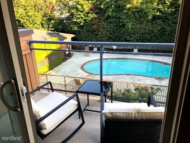 Building Photo - 8248 126th Ave NE