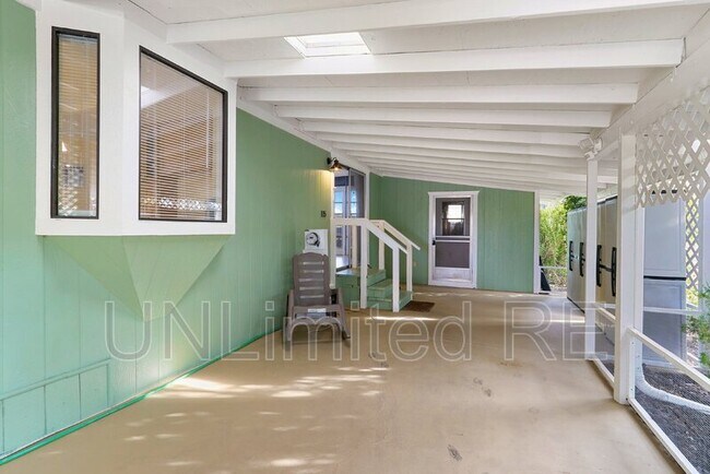 Building Photo - 6770 W Arizona 89a