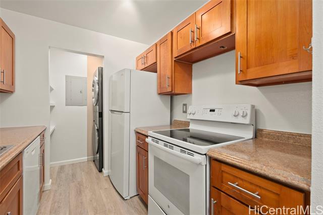Building Photo - 95-510-510 Wikao St
