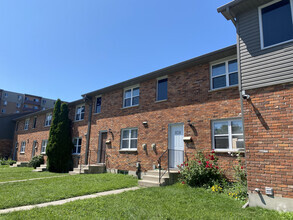 Building Photo - Norlon Court Townhomes