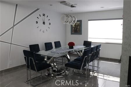 Foto del edificio - 9419 Via Patricia Via