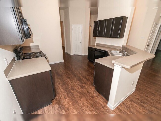 Foto del edificio - 29442 Westhope Dr