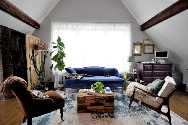 Foto del edificio - 444 Western Ave