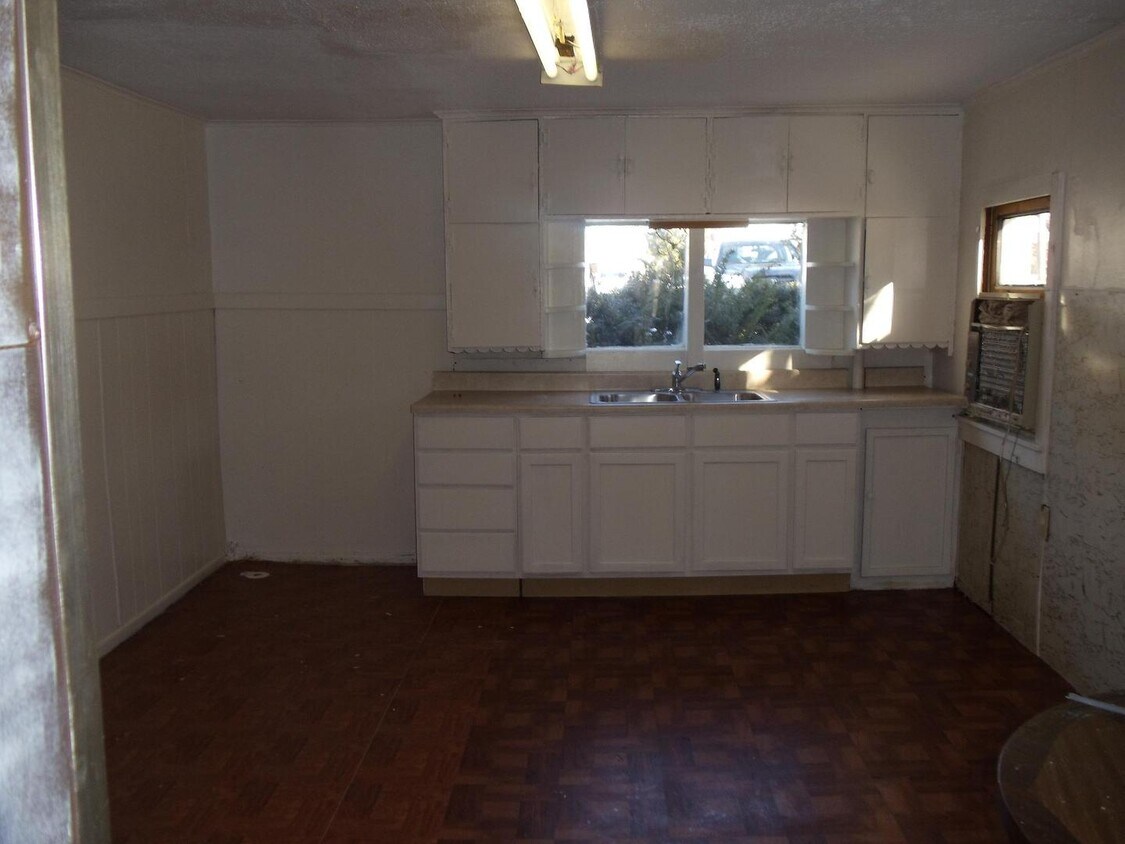 Foto del edificio - 6113 Dupree Ave
