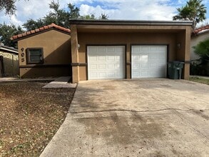 Building Photo - 905 Colorado Ct