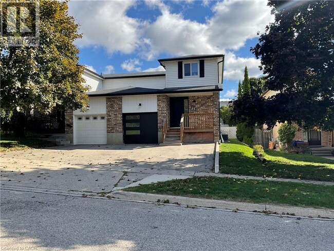 Building Photo - 113 Poplar Dr