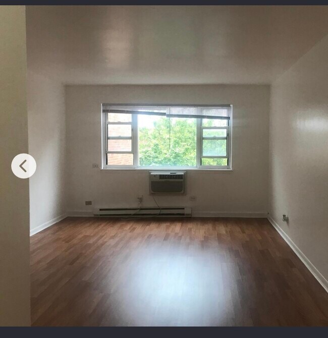 Foto del edificio - 5920 N Kenmore Ave