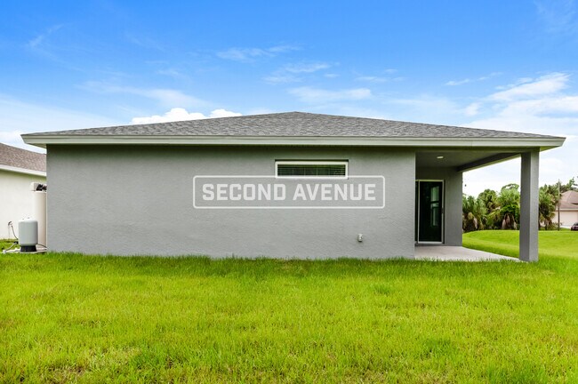 Foto del edificio - 14316 Aldridge Ave