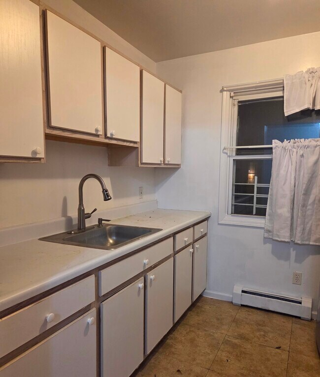 Foto del edificio - 703 Garfield Ave