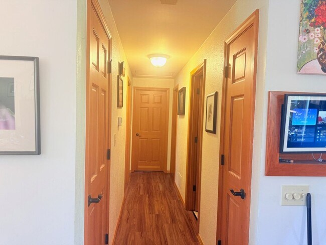 Foto del edificio - 4Bd/2Ba Mukilteo Home