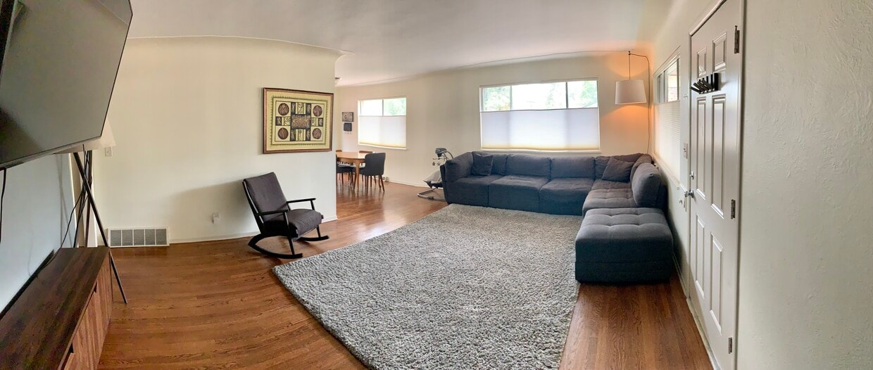 Primary Photo - 1570 Tamarac St