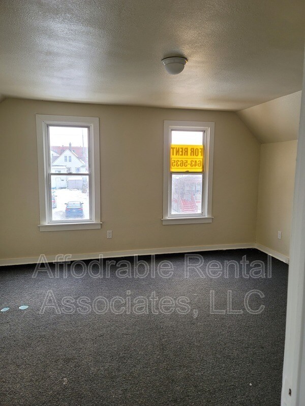 Foto del edificio - 1310 W Scott St