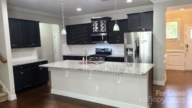 Foto del edificio - 1462 Bramblewood Dr