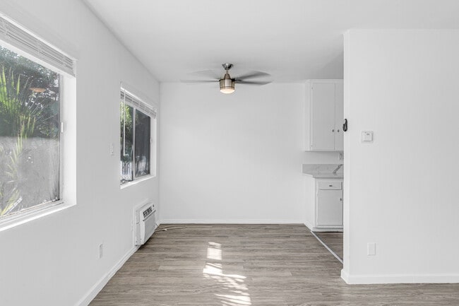 Building Photo - Park Fulton