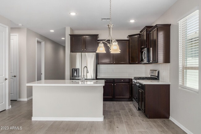 Building Photo - 8419 W Encinas Ln