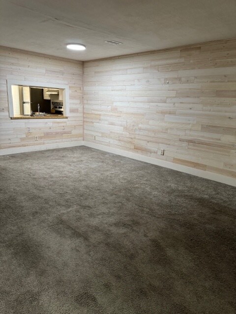 Foto del edificio - 310 74th Ave N