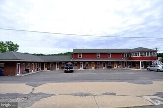 Building Photo - 268 Wilkes St