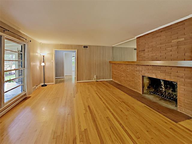 Foto del edificio - 1427 Cedar Hill Ave