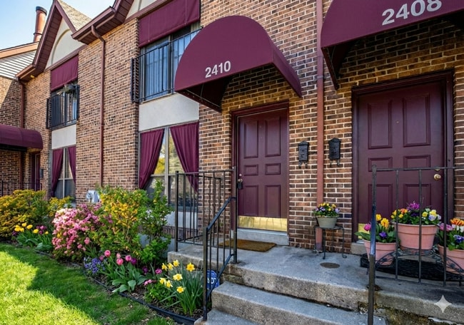 Photo - 2410 Grandview Ave Townhome