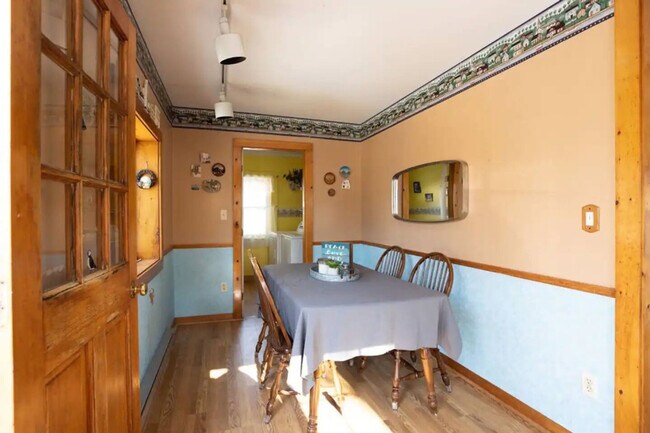 Foto del edificio - 34 Wildwood Ave